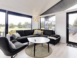 9 Person Holiday Home in Vaeggerlose