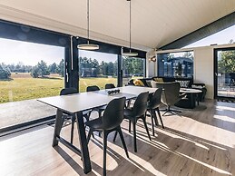 9 Person Holiday Home in Vaeggerlose