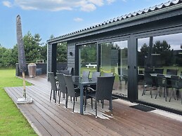 9 Person Holiday Home in Vaeggerlose