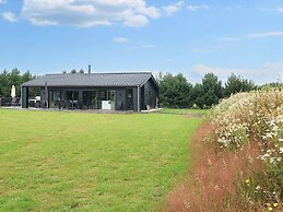 9 Person Holiday Home in Vaeggerlose