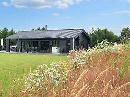 9 Person Holiday Home in Vaeggerlose