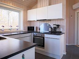 6 Person Holiday Home in Skibby