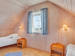 6 Person Holiday Home in Brekstad-by Traum