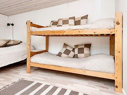 8 Person Holiday Home in Borkop