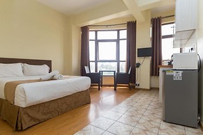 Cool Luxurious Studios