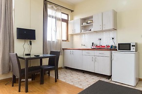 Cool Luxurious Studios