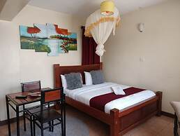 Cool Luxurious Studios