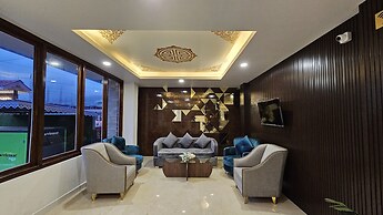 Rufina Pinasa Residency