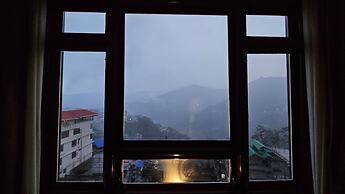 Rufina Pinasa Residency