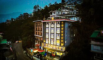 Rufina Pinasa Residency