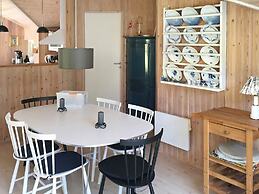 6 Person Holiday Home in Rodby