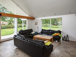 8 Person Holiday Home in Vaeggerlose-by Traum