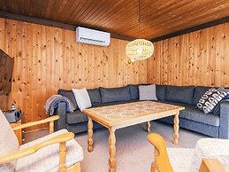6 Person Holiday Home in Glesborg