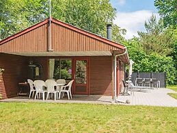 6 Person Holiday Home in Glesborg