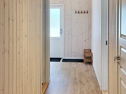 6 Person Holiday Home in Glesborg