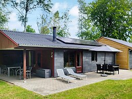 6 Person Holiday Home in Glesborg