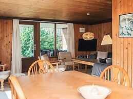 6 Person Holiday Home in Glesborg