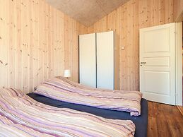 6 Person Holiday Home in Glesborg