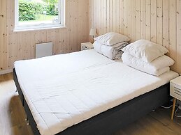 6 Person Holiday Home in Glesborg