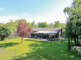 10 Person Holiday Home in Dragor-by Traum