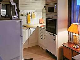 12 Person Holiday Home in Flatraket-by Traum