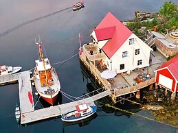 12 Person Holiday Home in Flatraket-by Traum