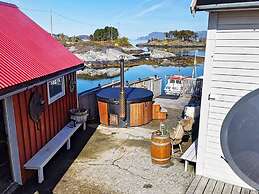 12 Person Holiday Home in Flatraket-by Traum