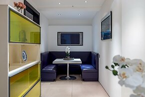 Park Lane 4-bed Huge Designer pad