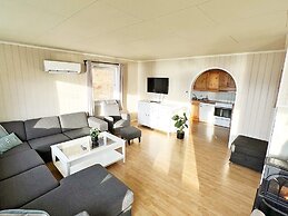 6 Person Holiday Home in Sundlandet-by Traum