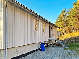 6 Person Holiday Home in Sundlandet-by Traum