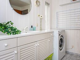 6 Person Holiday Home in Glesborg