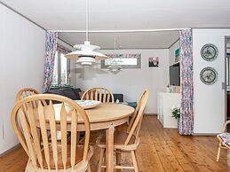 6 Person Holiday Home in Glesborg