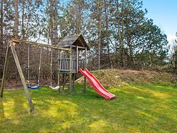 12 Person Holiday Home in Logstor-by Traum