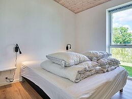 6 Person Holiday Home in Nexo-by Traum