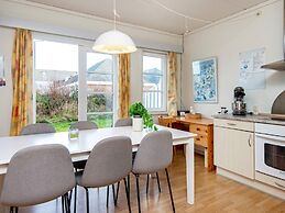 8 Person Holiday Home in Romo-by Traum