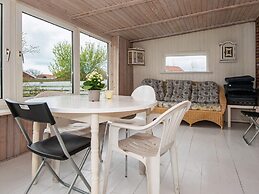 6 Person Holiday Home in Ringkobing-by Traum