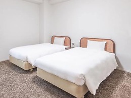 HOTEL SAKURA URESHINO