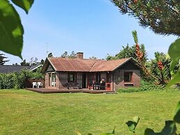 6 Person Holiday Home in Blavand