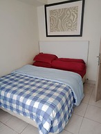 Newton Apartmen Residence By Ayulian