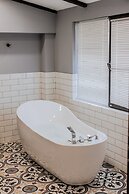 Boutique Hotel Kviria