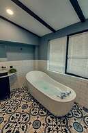 Boutique Hotel Kviria