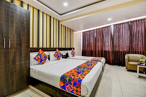 Fabhotel Rotano Suites