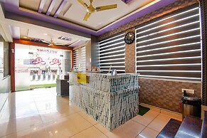 Fabhotel Rotano Suites