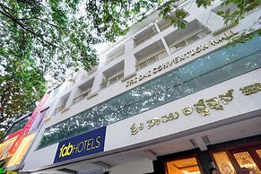 Fabhotel Grk Comforts