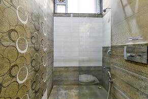 Fabhotel The Castle Homestay