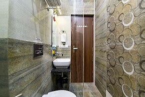 Fabhotel The Castle Homestay