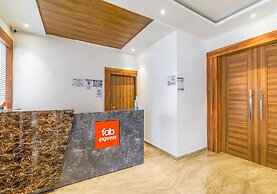 Fabexpress Global Inn New
