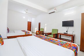 Fabhotel Raj Residency