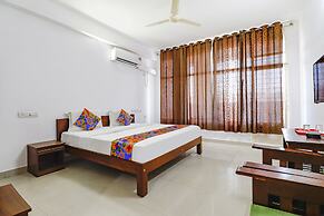 Fabhotel Raj Residency