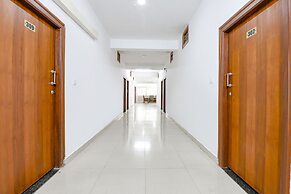 Fabhotel Raj Residency
